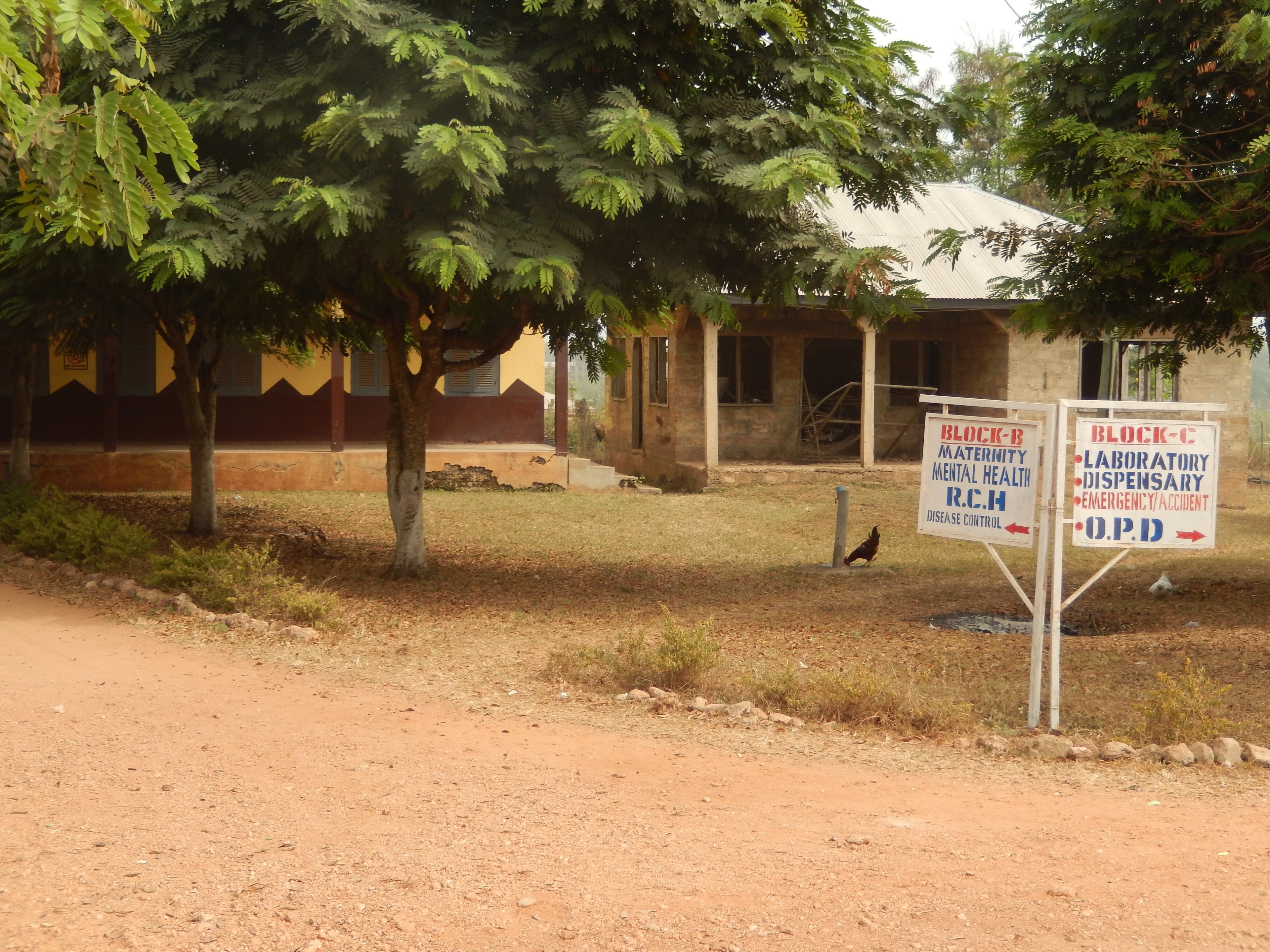 DSCN3373 Nsoatre Clinic